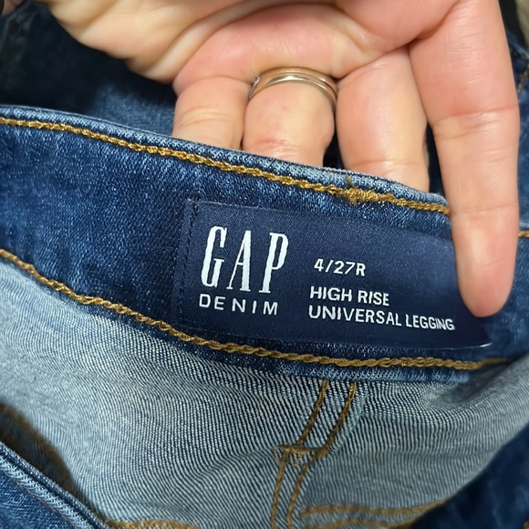 Women’s skinny jeans - Picture 2 of 3